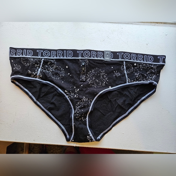 Torrid Hipster panties, two pair! DISNEY pizza planet & fireworks. Size 1 - Picture 3 of 3